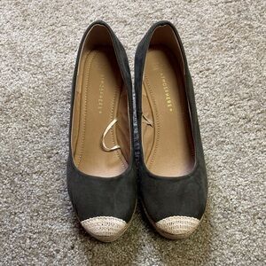 Atmosphere Wedges with Cream Woven Cap Toe